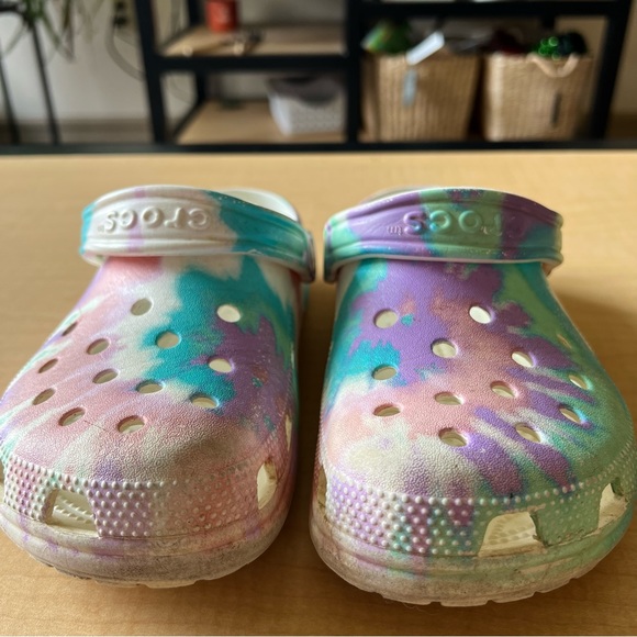Tie Dye Crocs - Picture 3 of 8